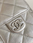 Chanel 25 mini metalizada