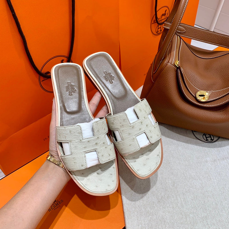 Sandália Hermès