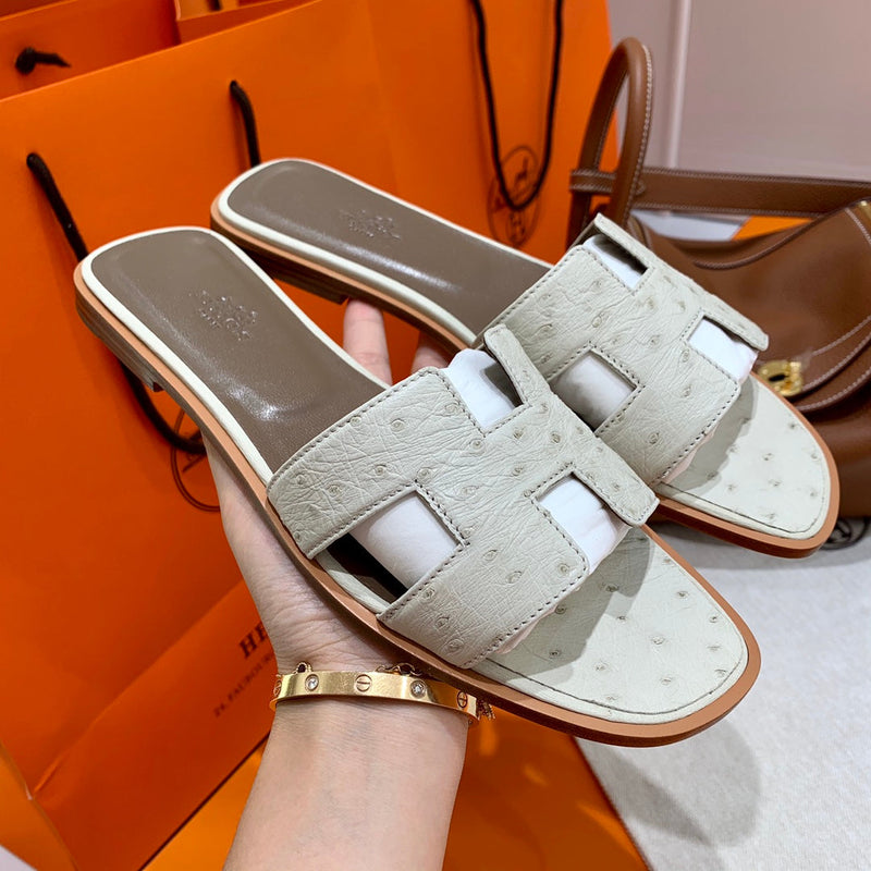 Sandália Hermès