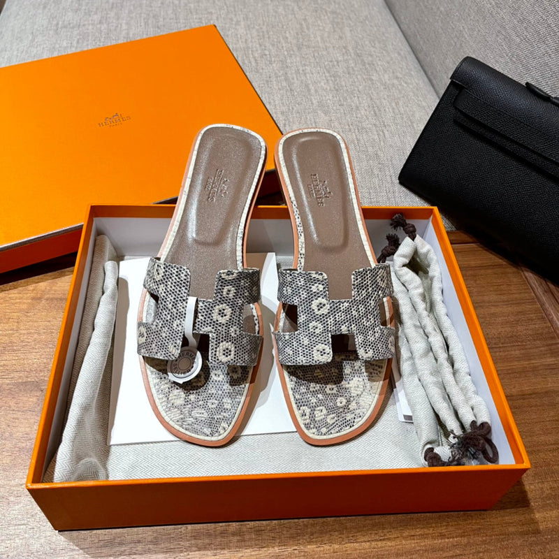Sandália Hermès
