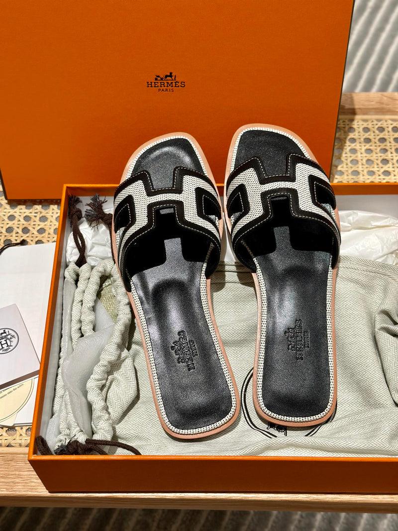 Sandália Hermès
