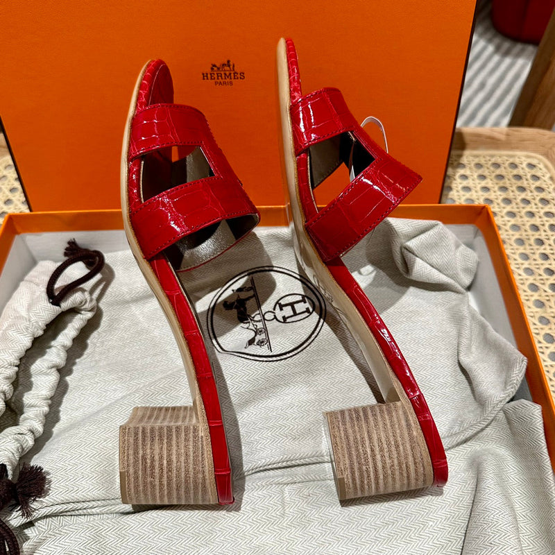 Sandália Hermès