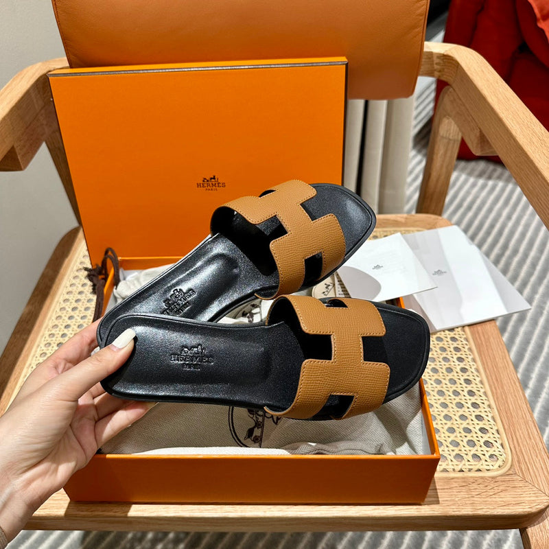 Sandália Hermès