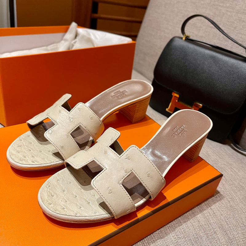 Sandália Hermès
