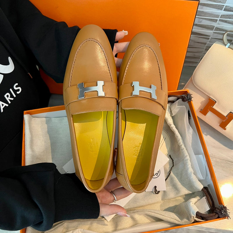 Sandália Hermès