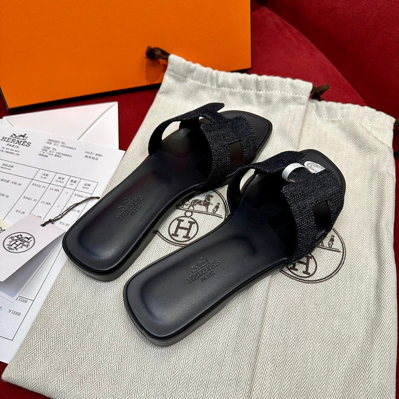 Sandália Hermès