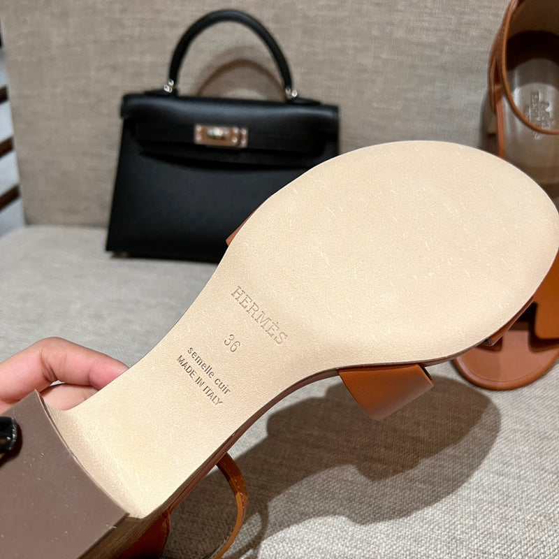 Sandália Hermès