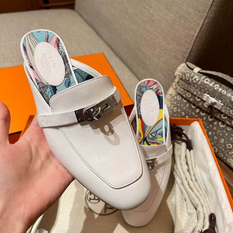 Sandália Hermès