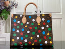 Bolsa Louis Vuitton x YK OnTheGo PM
