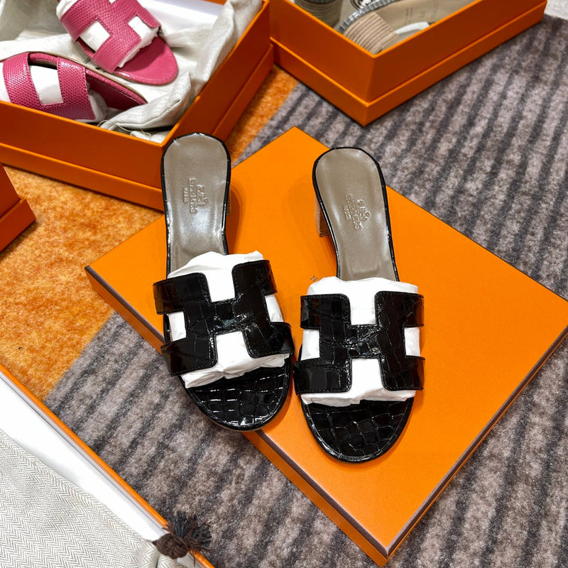 Sandália Hermès