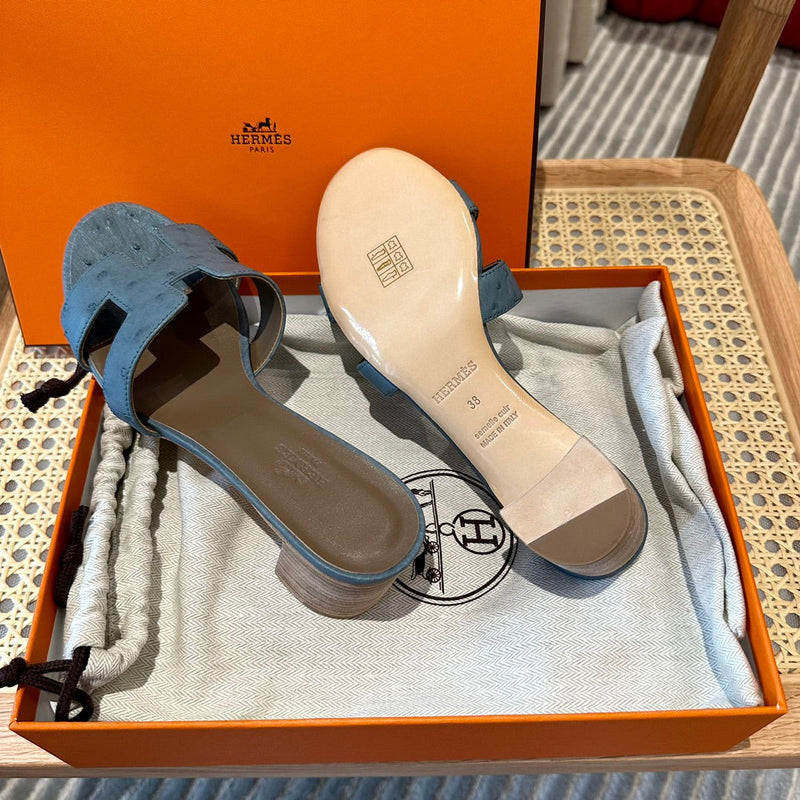 Sandália Hermès
