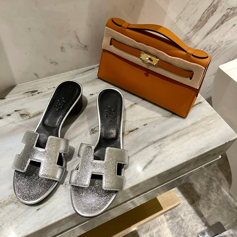 Sandália Hermès