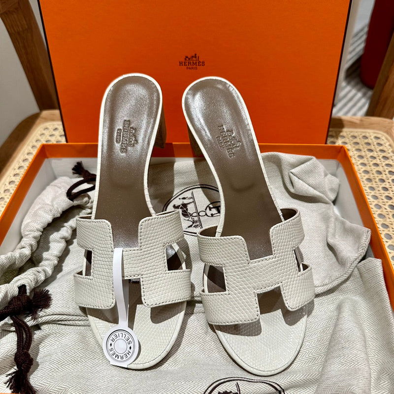 Sandália Hermès