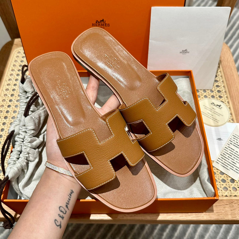 Sandália Hermès