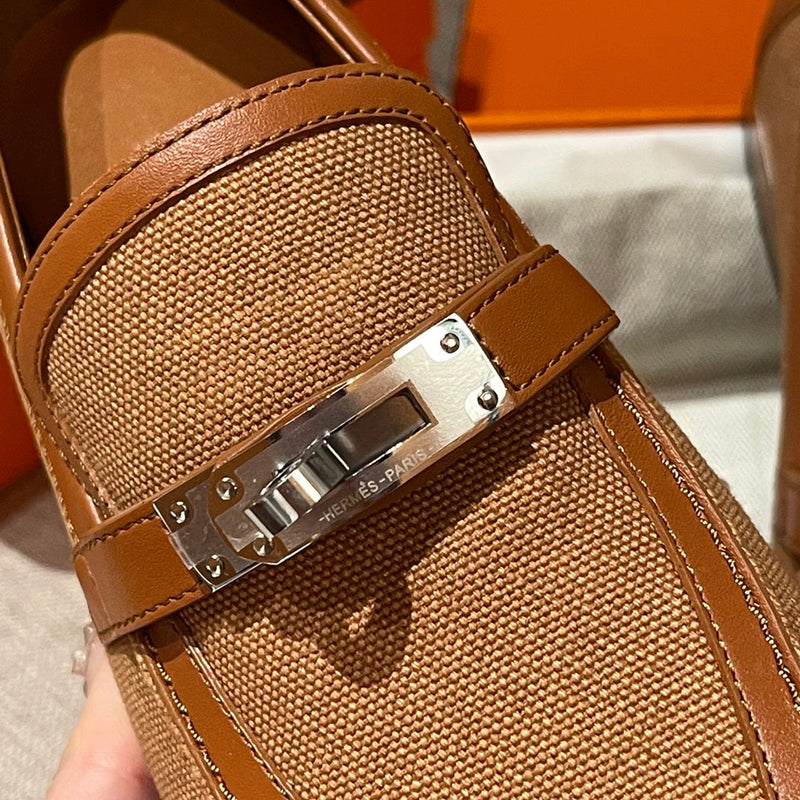 Sandália Hermès
