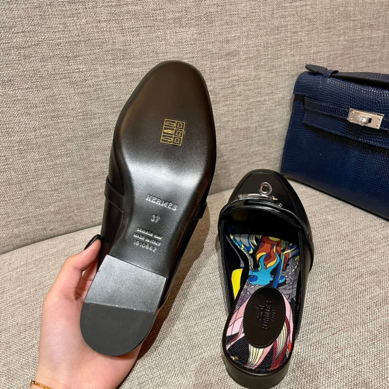 Sandália Hermès
