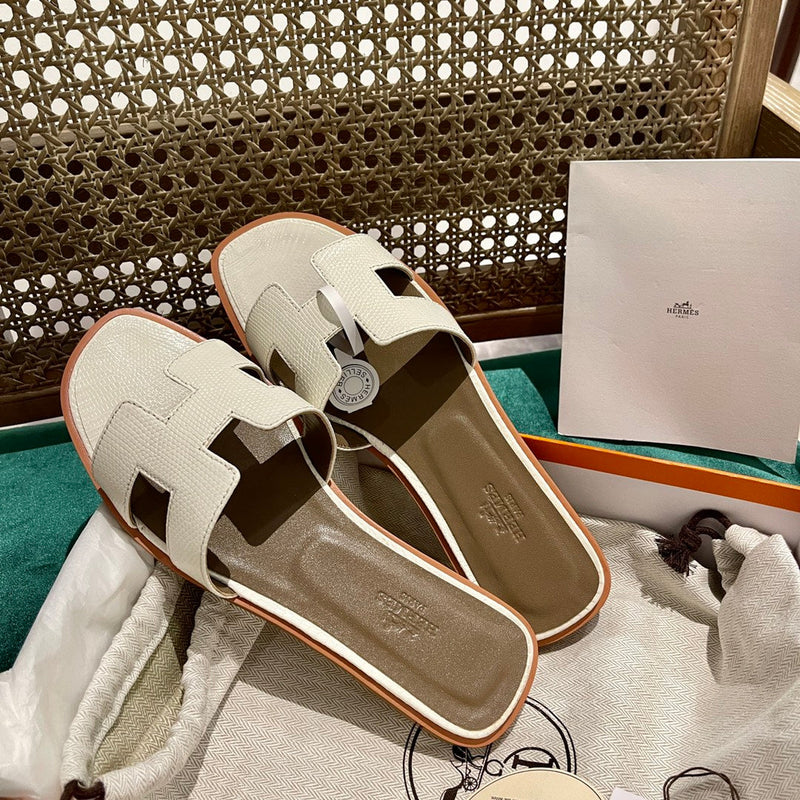 Sandália Hermès