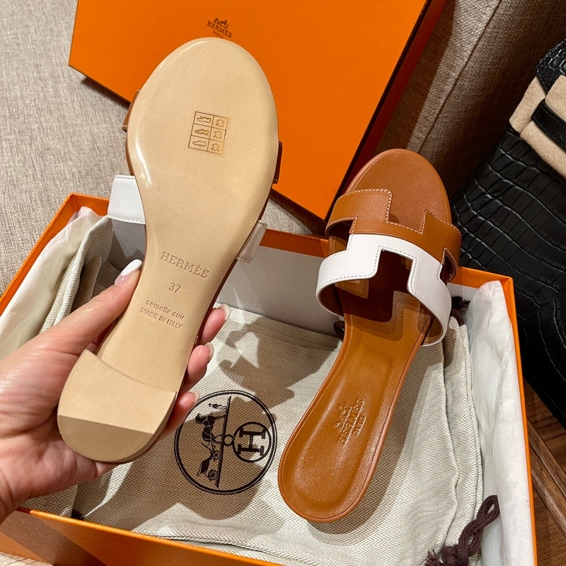 Sandália Hermès