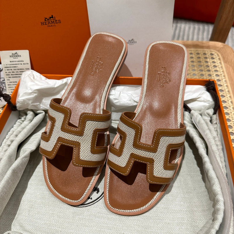 Sandália Hermès