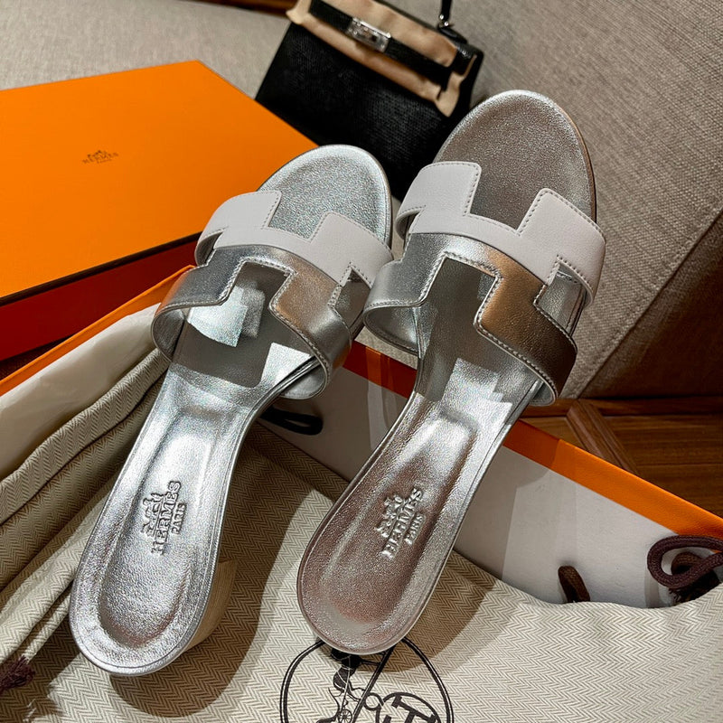Sandália Hermès