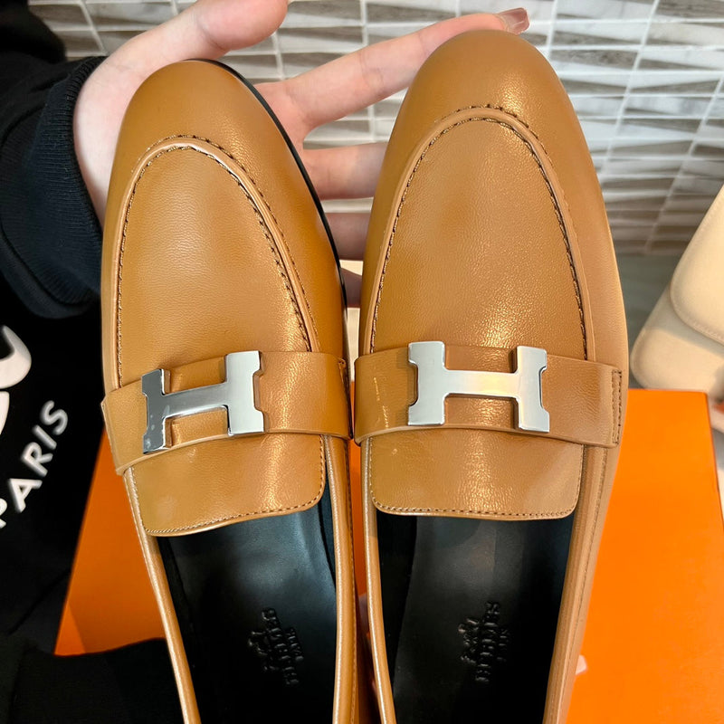 Sandália Hermès