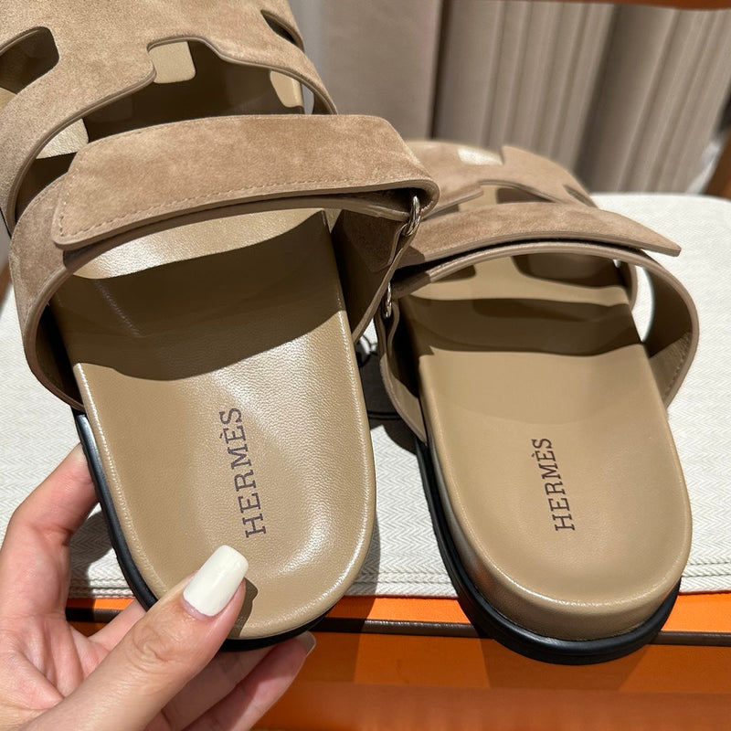 Sandália Hermès