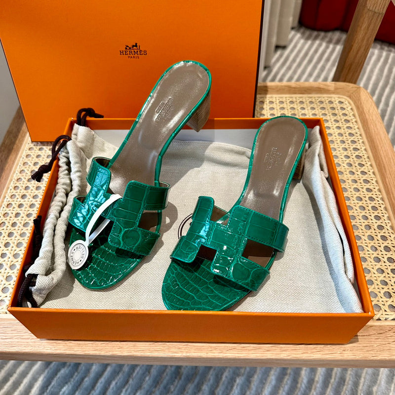 Sandália Hermès