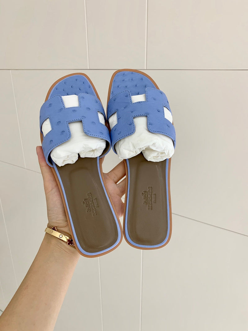 Sandália Hermès