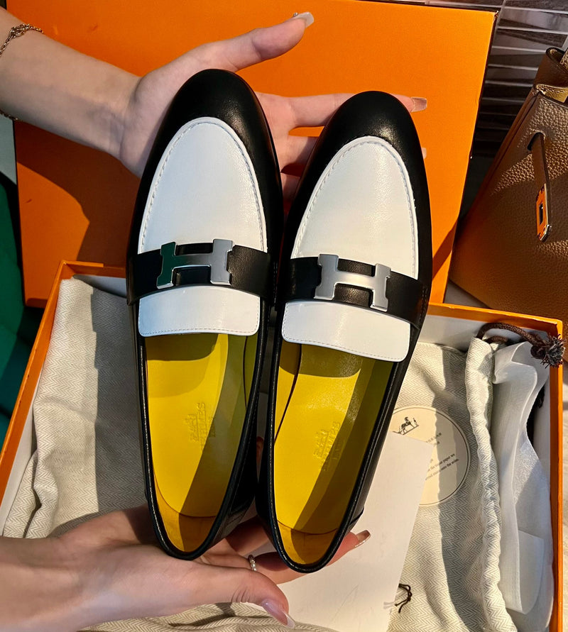 Sandália Hermès