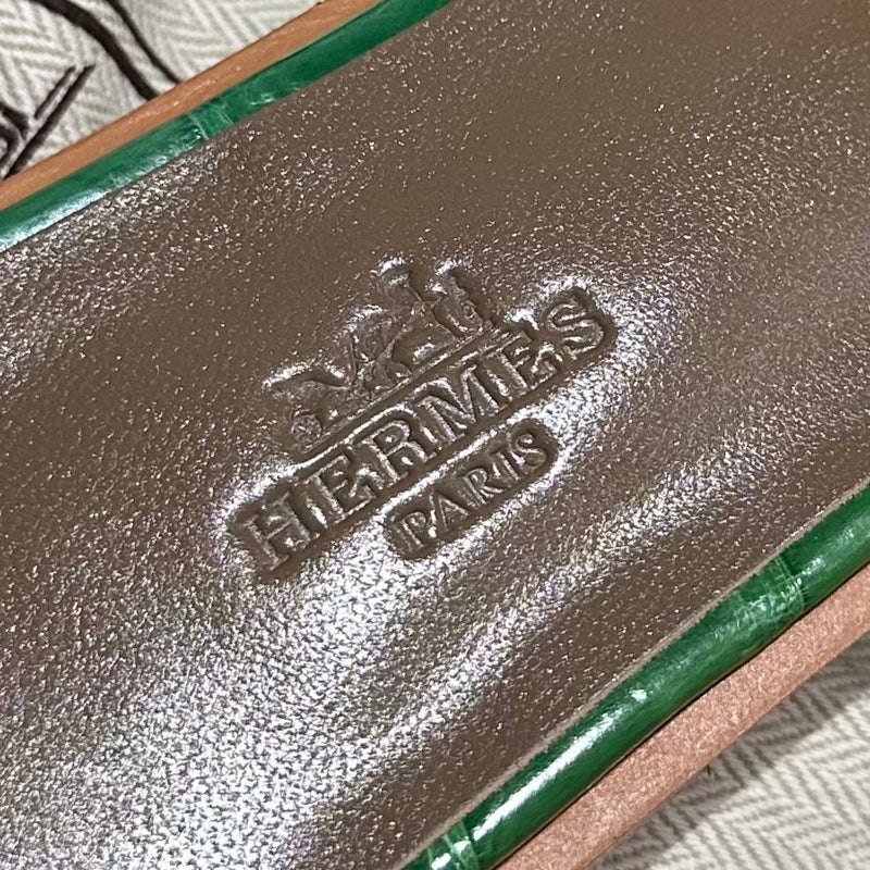 Sandália Hermès