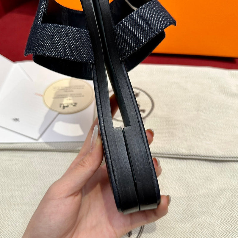 Sandália Hermès