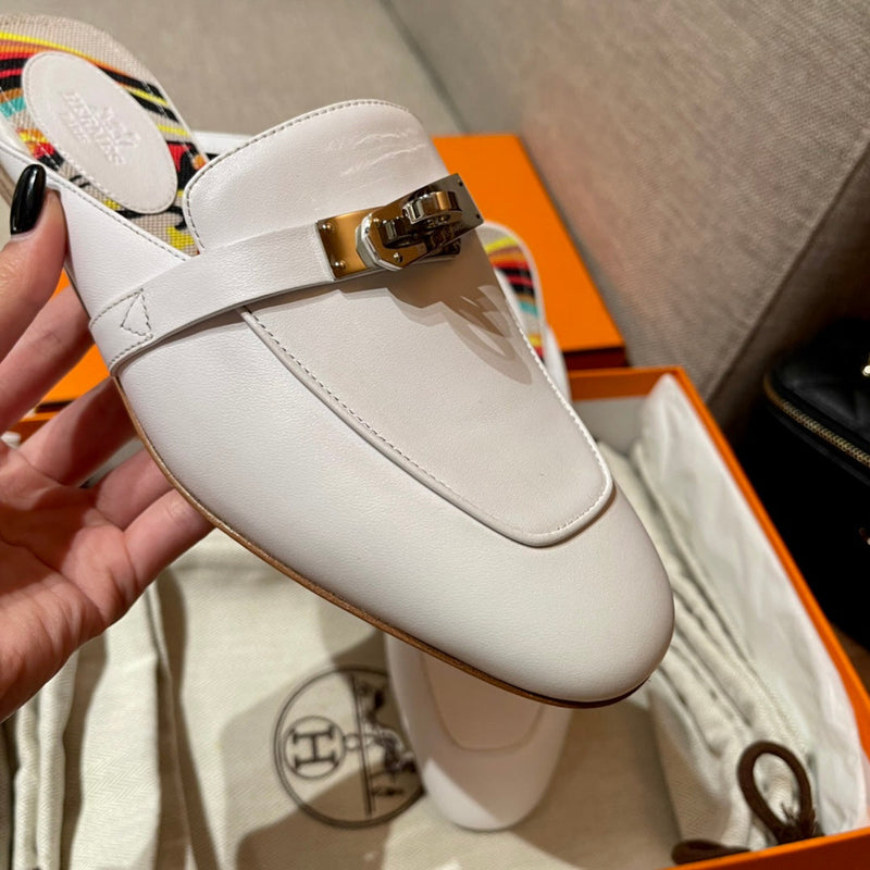 Sandália Hermès