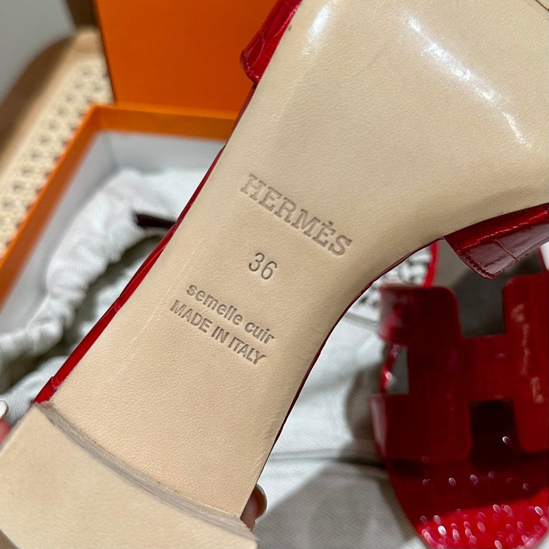 Sandália Hermès