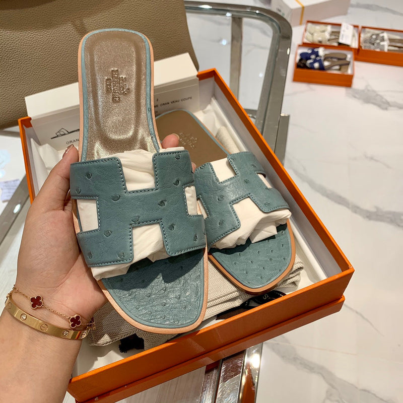 Sandália Hermès