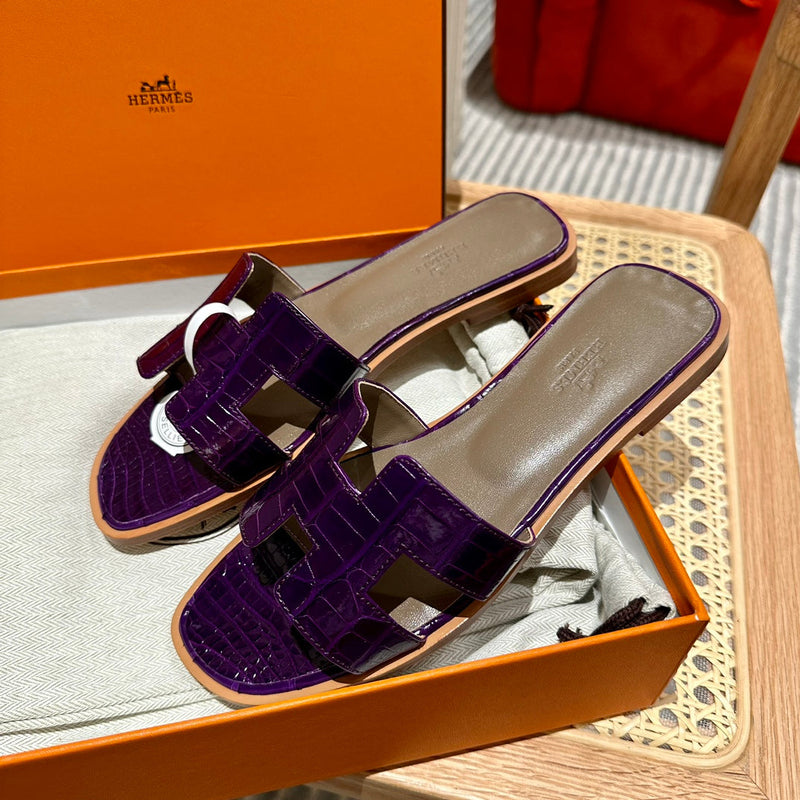 Sandália Hermès
