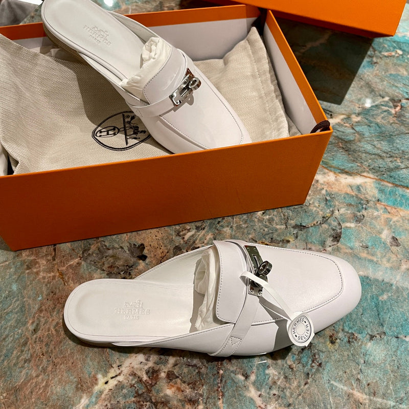 Sandália Hermès