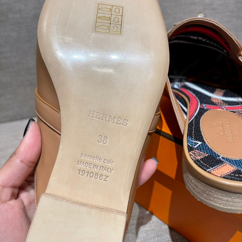 Sandália Hermès