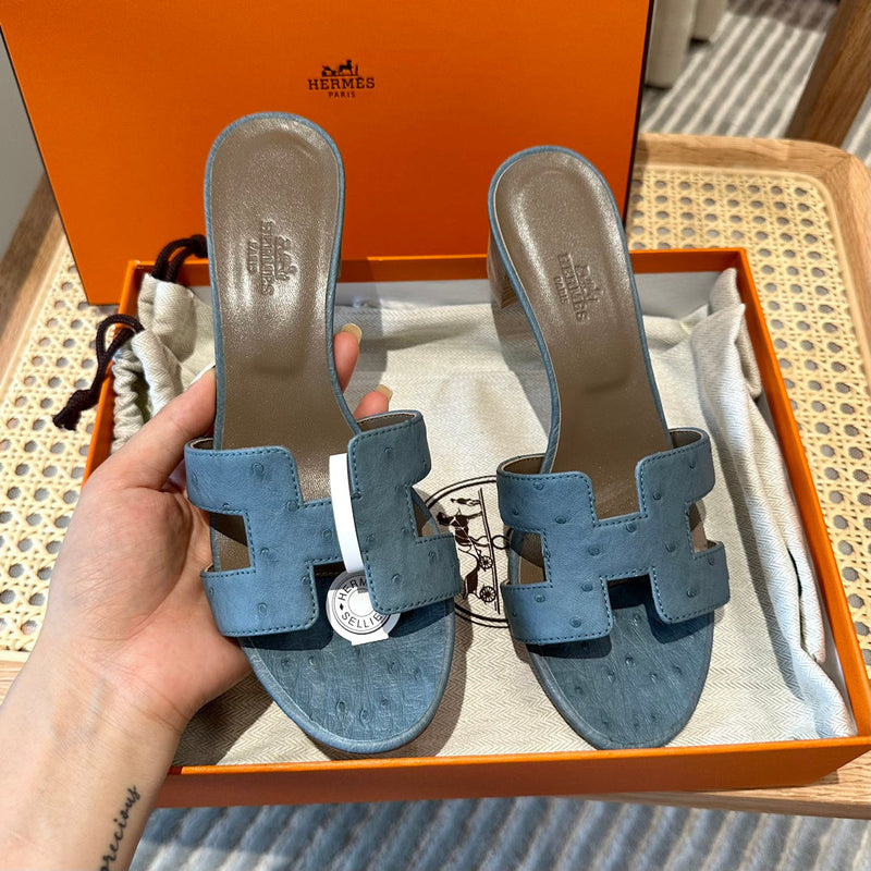 Sandália Hermès