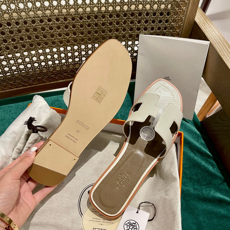 Sandália Hermès