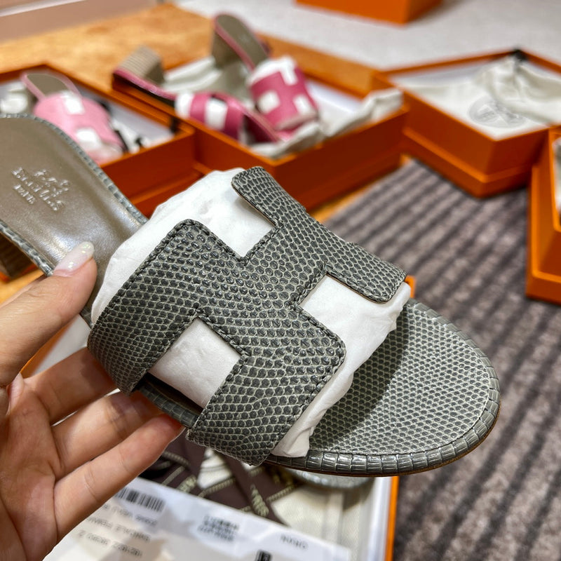 Sandália Hermès