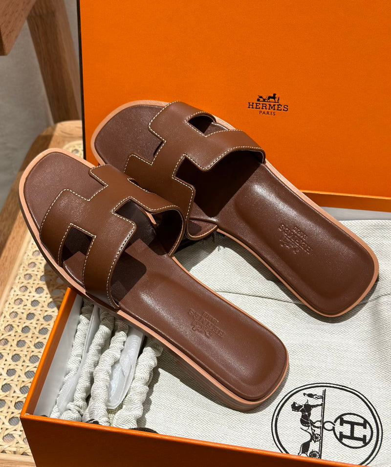 Sandália Hermès