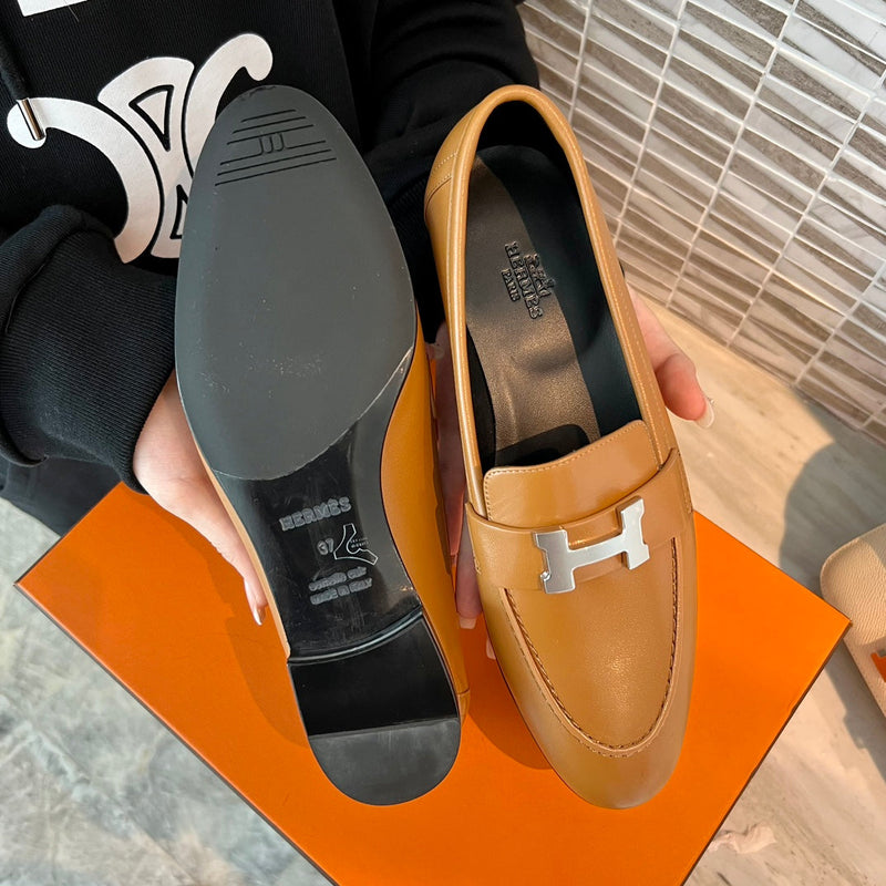 Sandália Hermès