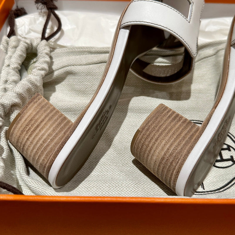 Sandália Hermès