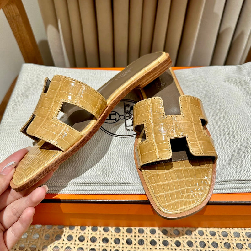 Sandália Hermès