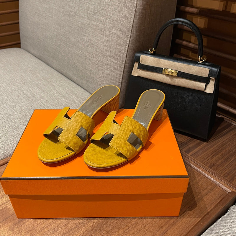 Sandália Hermès