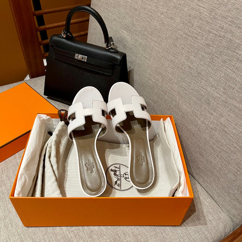 Sandália Hermès