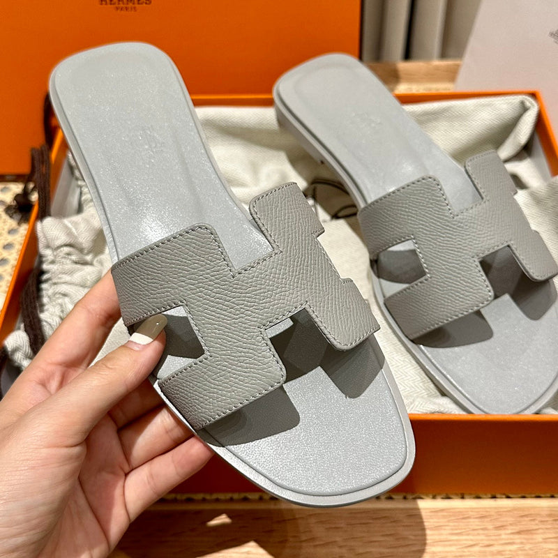 Sandália Hermès