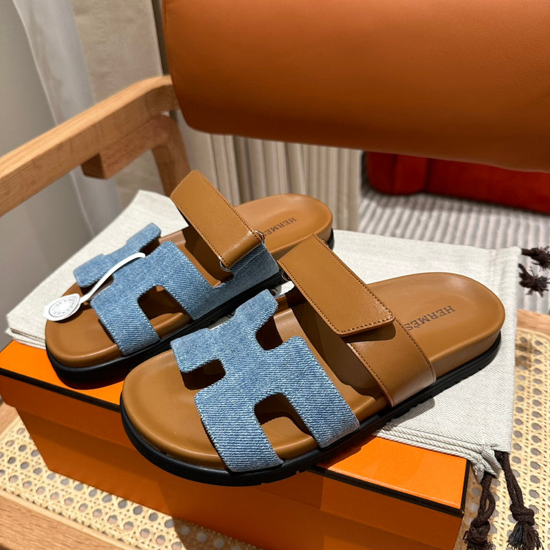 Sandália Hermès