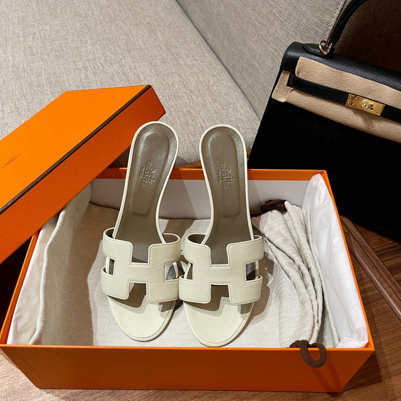 Sandália Hermès