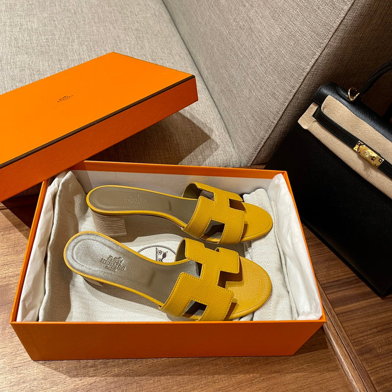 Sandália Hermès
